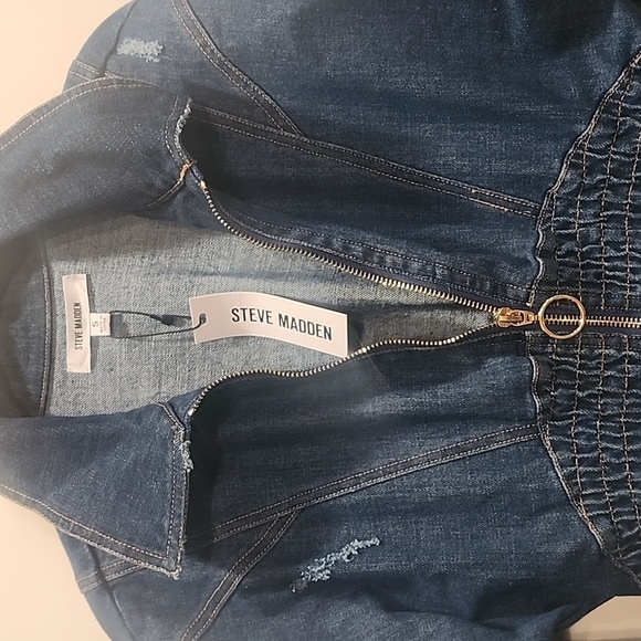 NWT Steve Madden "Nissa" Distressed Denim Smock-Waist Jumpsuit Size Small - Picture 16 of 16